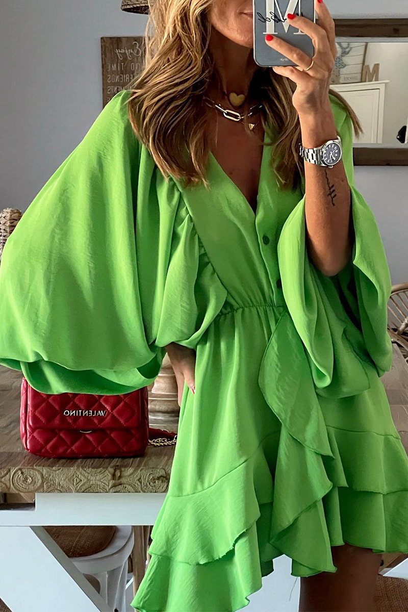 Classic Vintage & Enduringly Stylish Dress