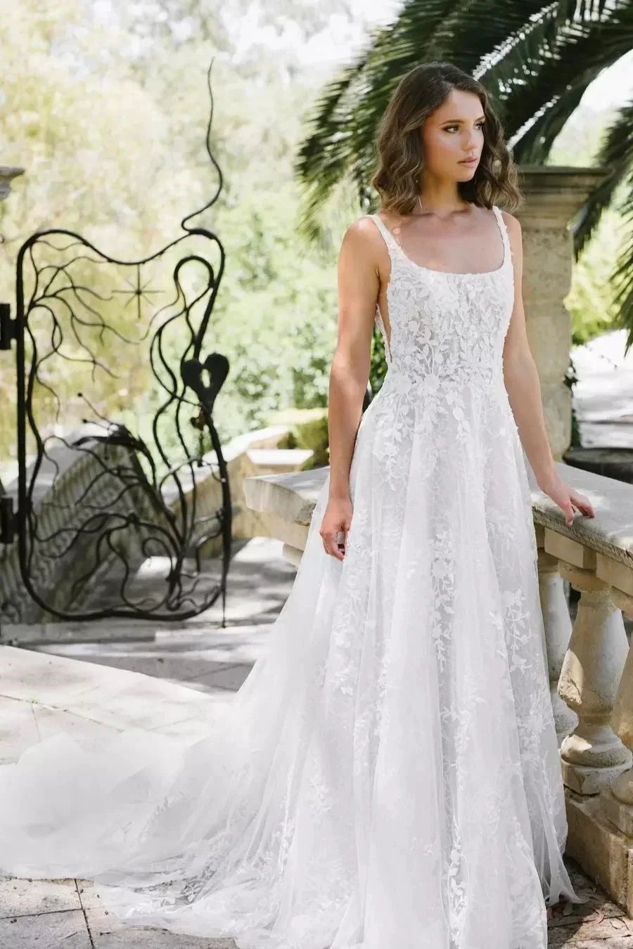 Beautiful A-Line Lace Scoop Sleeveless White Long Wedding Dress With Appliques (ZD15536) - VelvetHem