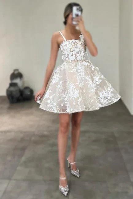 Beautiful A-Line Tulle Lace Spaghetti Straps Sleeveless Ivory Short Wedding Dress With Appliques (ZD16650)