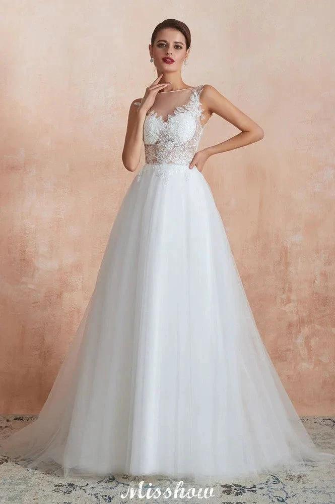 Beautiful Bateau Neck White Wedding Dress Sparkly Sequins Lace Bridal Gown (ZD13973)