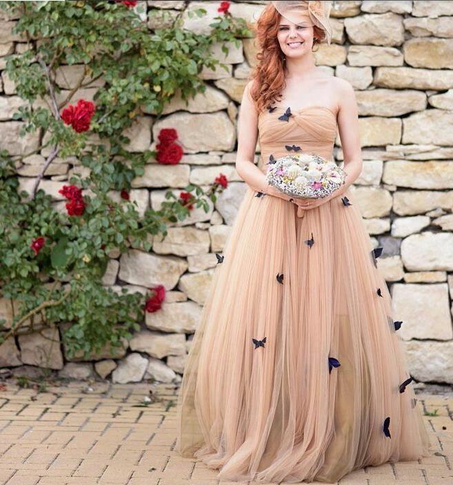 Beautiful Butterfly Wedding Dresses Sweetheart Ruffles Bridal Gown (ZD15327)