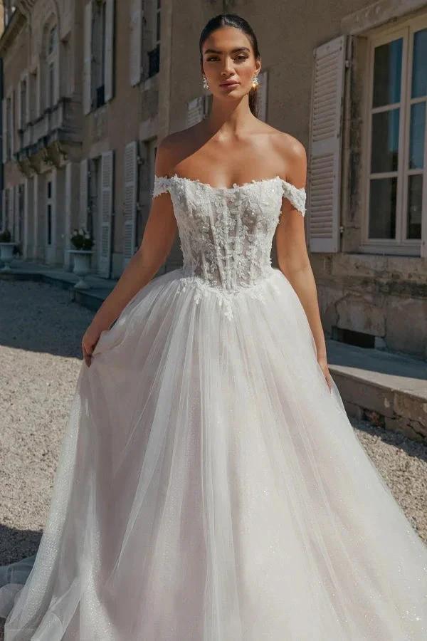 Beautiful Long A-line Off-the-shoulder Appliques Tulle Wedding Dress (ZD15499) - VelvetHem