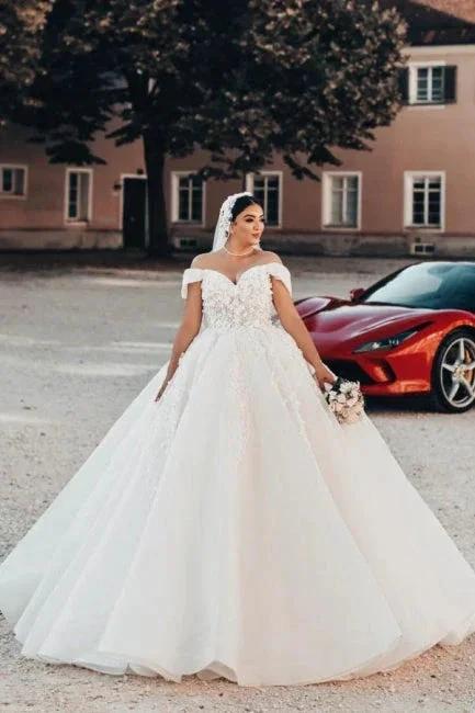 Beautiful Long A-Line Off-the-shoulder Sleeveless Wedding Dresses with Lace (ZD15634) - VelvetHem