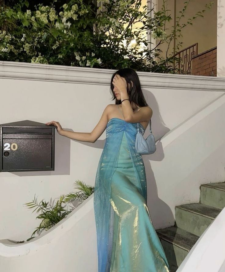 Chic Halter Floor Length Mint Green Prom Dress Evening Dress - VelvetHem