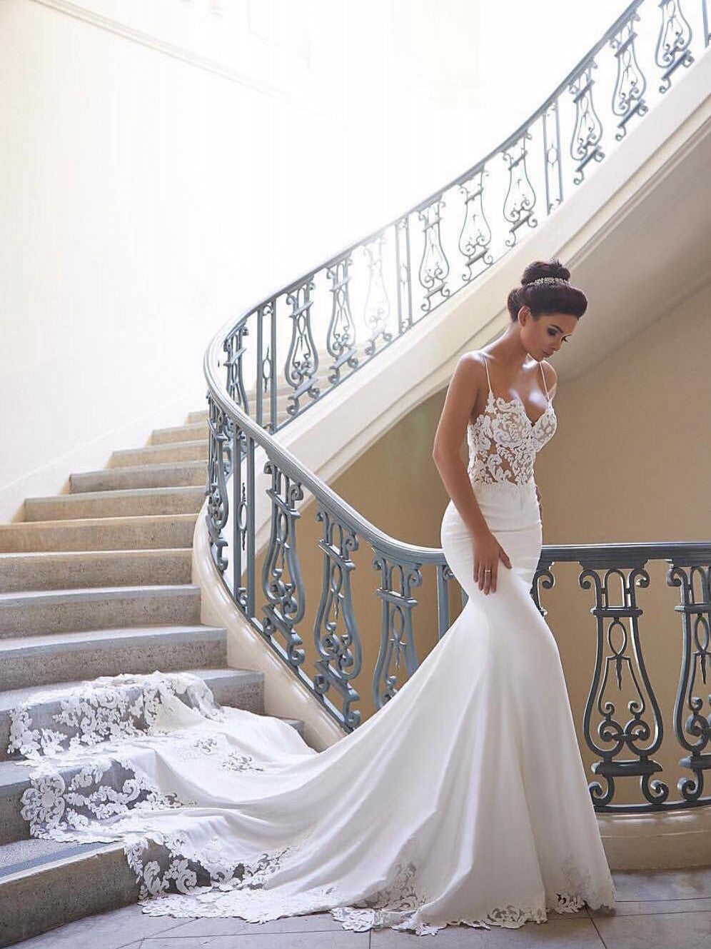 Bmbridal Spaghetti-Straps Lace Wedding Dress Mermaid Sleeveless (ZD17410)