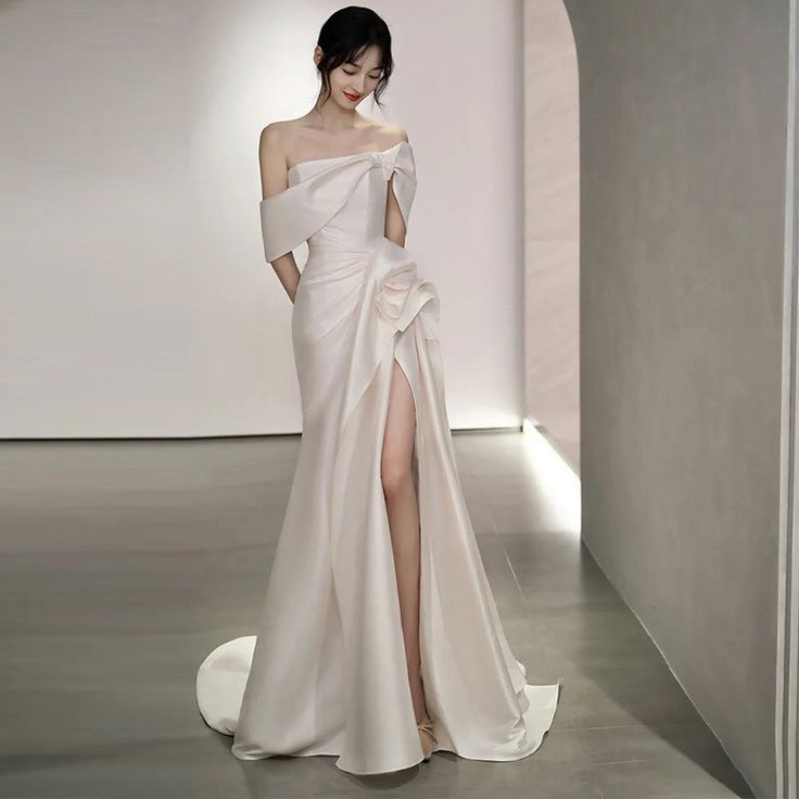 Vintage Off Shoulder Satin Wedding Dress White Mermaid Long Prom Dress with Slit - View 4 | VelvetHem