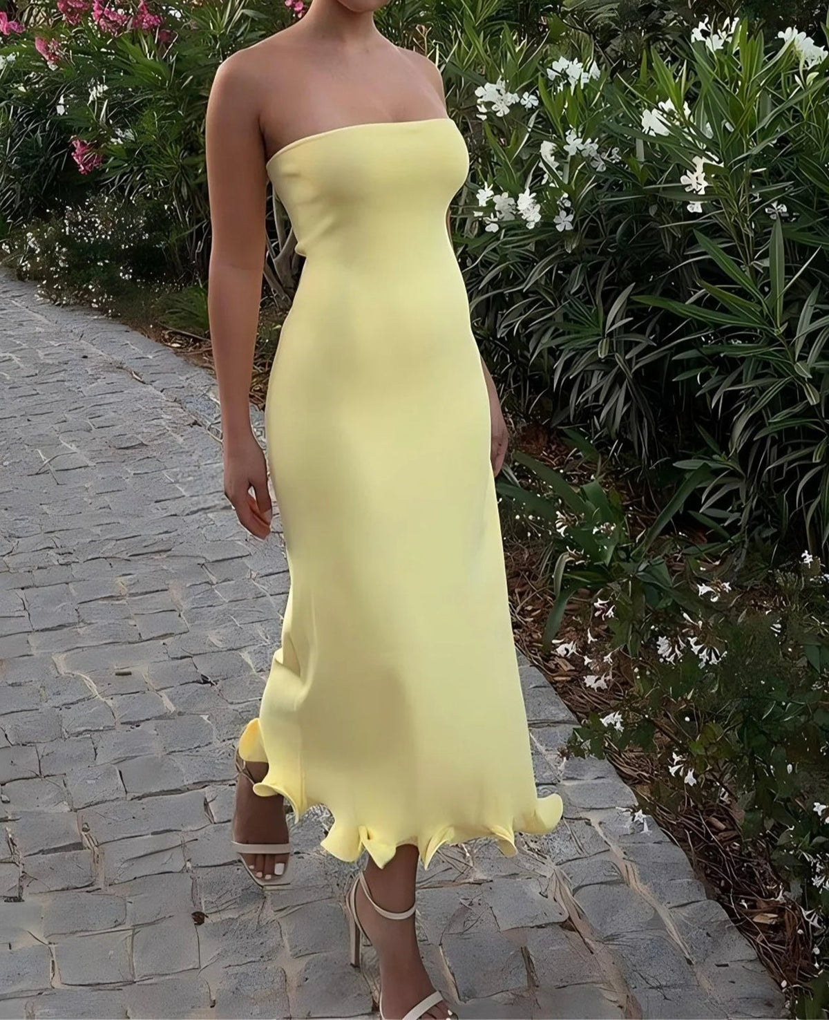 Sleeveless Ruffles Patchwork Bodycon Midi Dress - VelvetHem