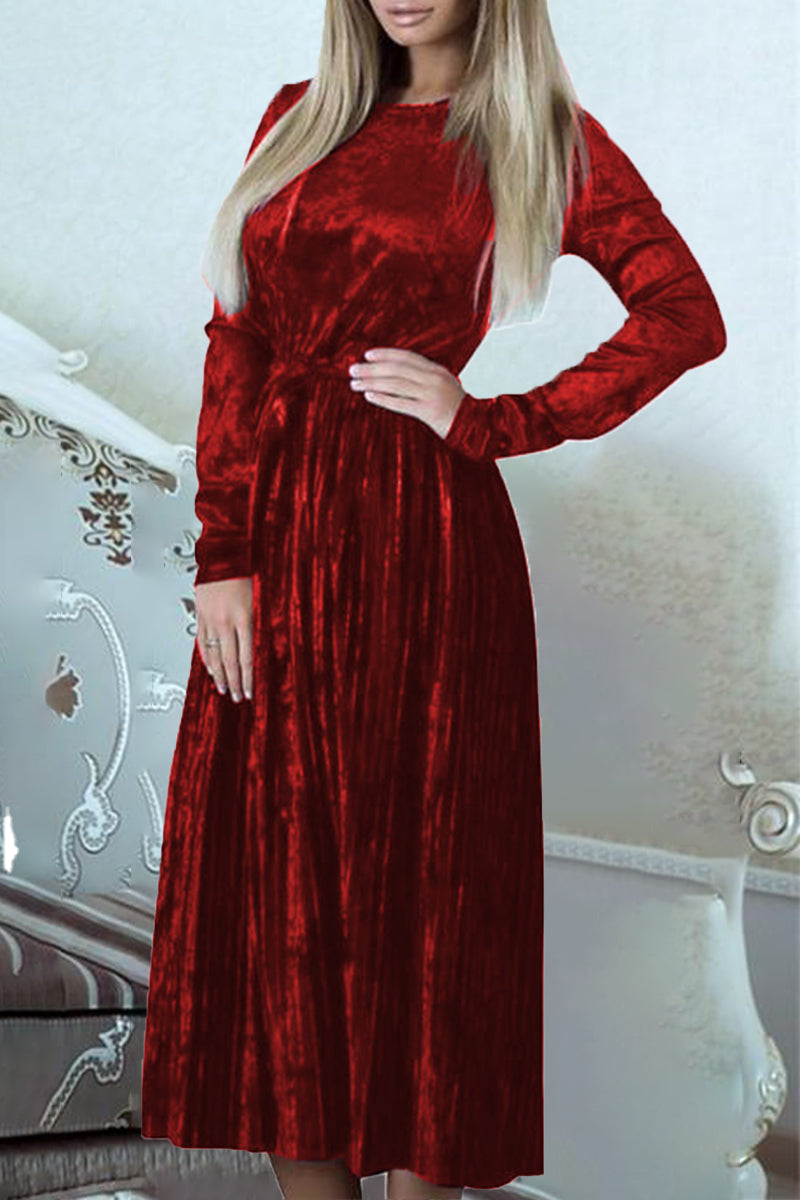 Classic Vintage & Enduringly Stylish Dress