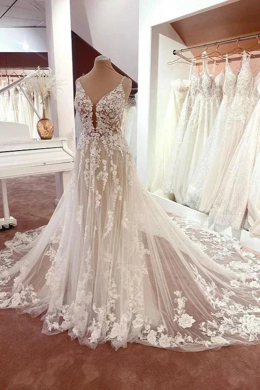 Charming Long A-Line Spaghetti Straps Appliques Lace Tulle Backless Wedding Dress (ZD15219)