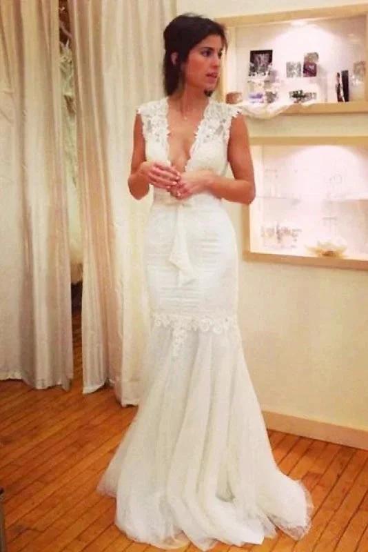 Chic Applique Tulle V-neck Sleeveless Mermaid Elegant Wedding Dresses (ZD14752) - VelvetHem