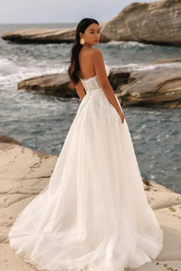 Chic Long Ivory A-line Strapless Appliques Tulle Wedding Dress (ZD15520)