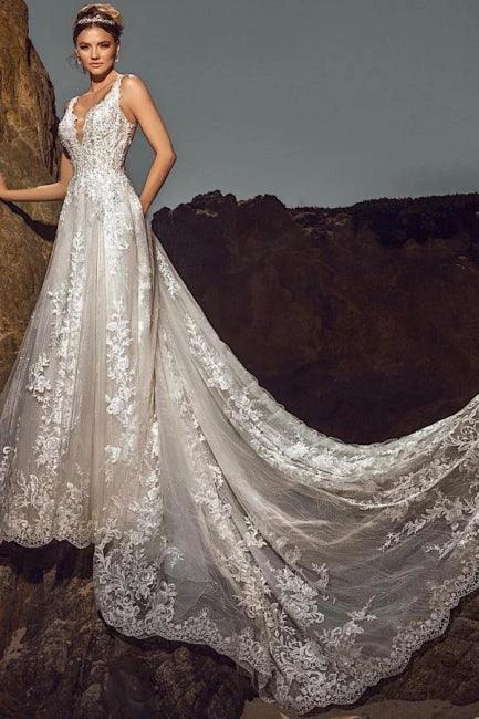 Chic Sleeveless V-Neck Wedding Dress Aline Tulle Brial Dress with Lace Appliques& Pockets (ZD16585) - VelvetHem