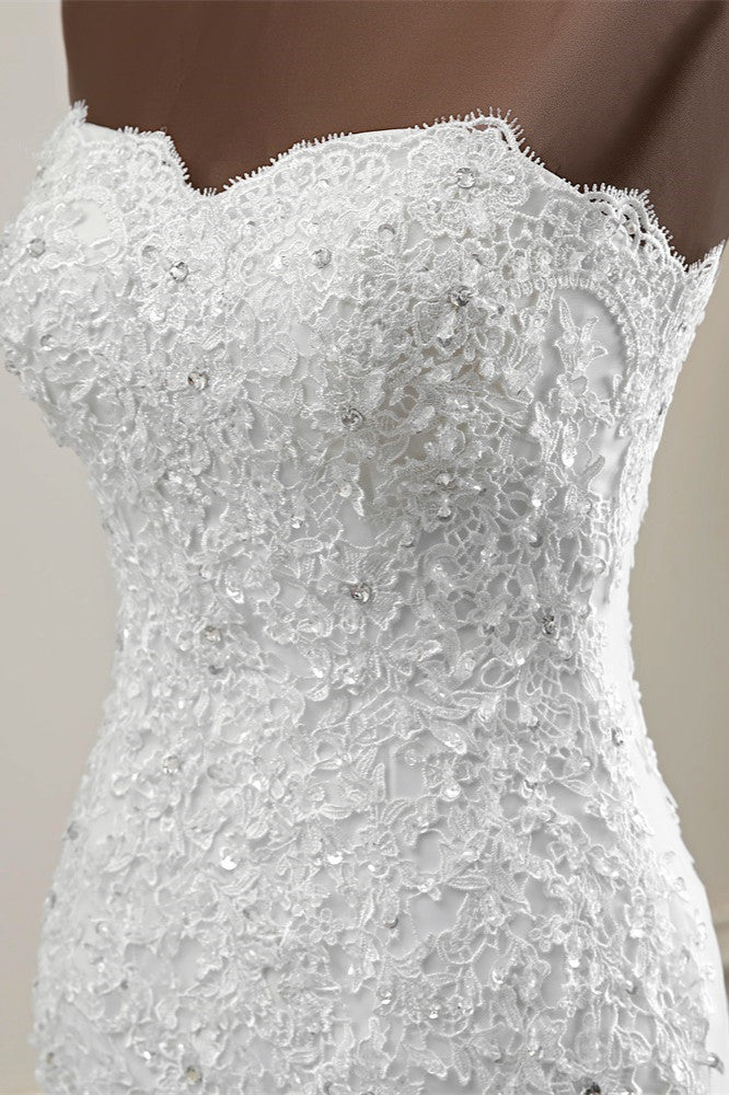Chic Strapless Lace Appliques White Mermaid Wedding Dresses with Beadings (ZD17423)