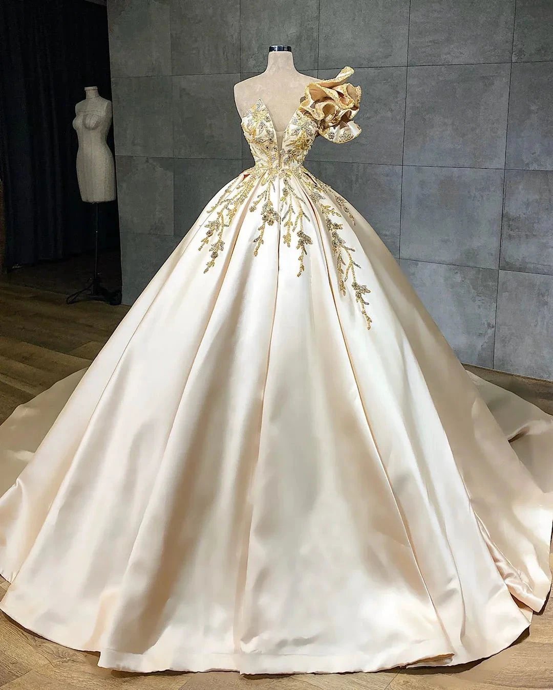 Classy Long A-Line Sweetheart Crystal Satin Ruffles Wedding Dress (ZD15131)