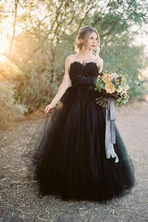 Classy Long Princess Sweetheart Open Back Tulle Black Wedding Dress with Lace (ZD15122) - VelvetHem