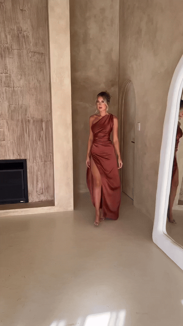 Monica Boutique Luxurious Maxi Dress Evening Wear Edit