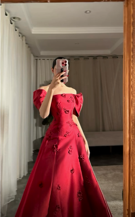 Elegant Burgundy 3D Flowers Off Shoulder Evening Dress A Line Prom Dress Y7637 - VelvetHem