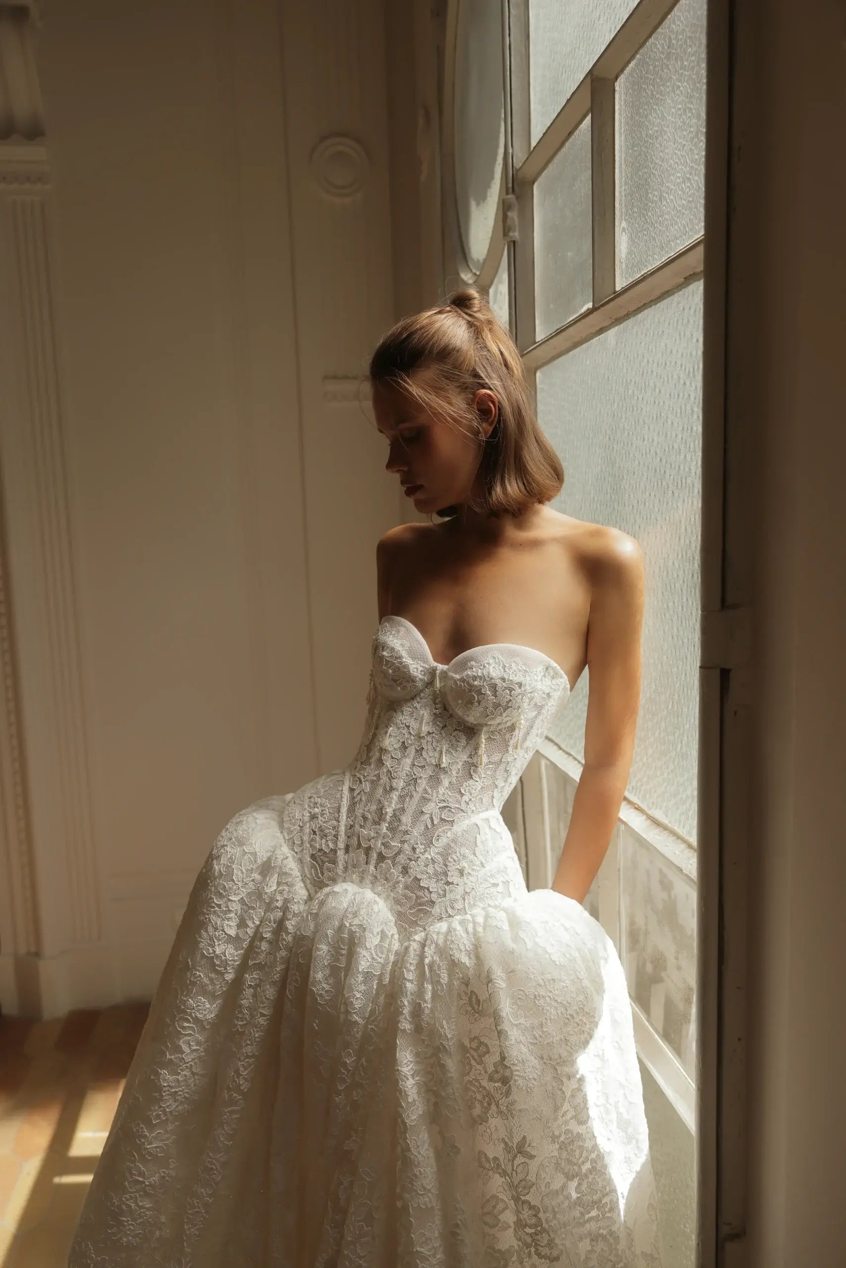 Bohemian Ivory Lace Strapless Ball Gown Wedding Dress ZP112
