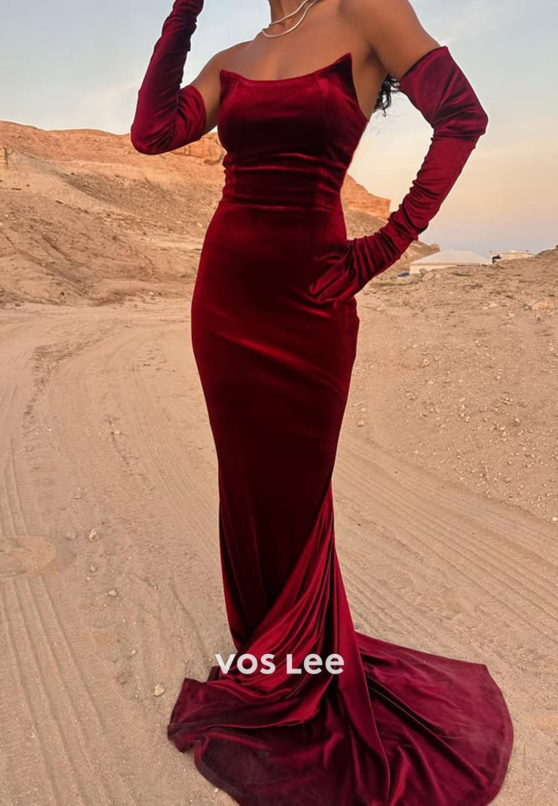 Sexy Red Bateau Fitted Mermaid with Train Evening Dress Formal Party Gown - View 3 | VelvetHem