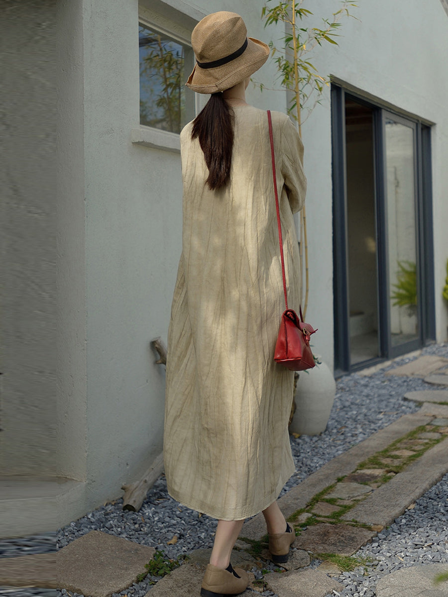 Well Tailored Dress with a Graceful Silhouette
