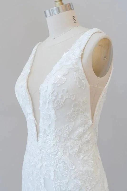 Deep V-neck Appliques Tulle Mermaid Elegant Wedding Dresses (ZD14735)