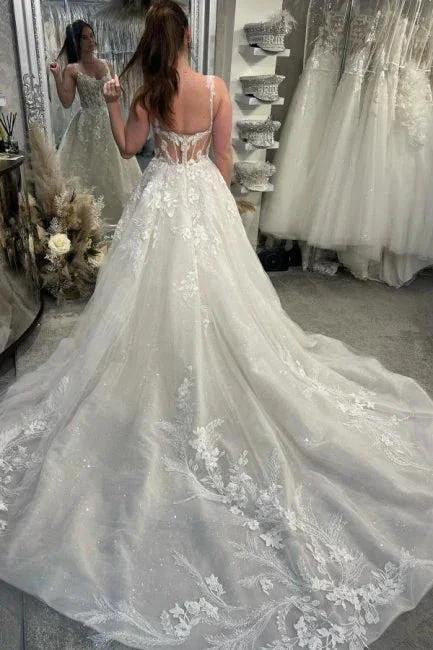 Designer A-Line Lace Sweetheart Sleeveless White Wedding Dress With Train (ZD15500)