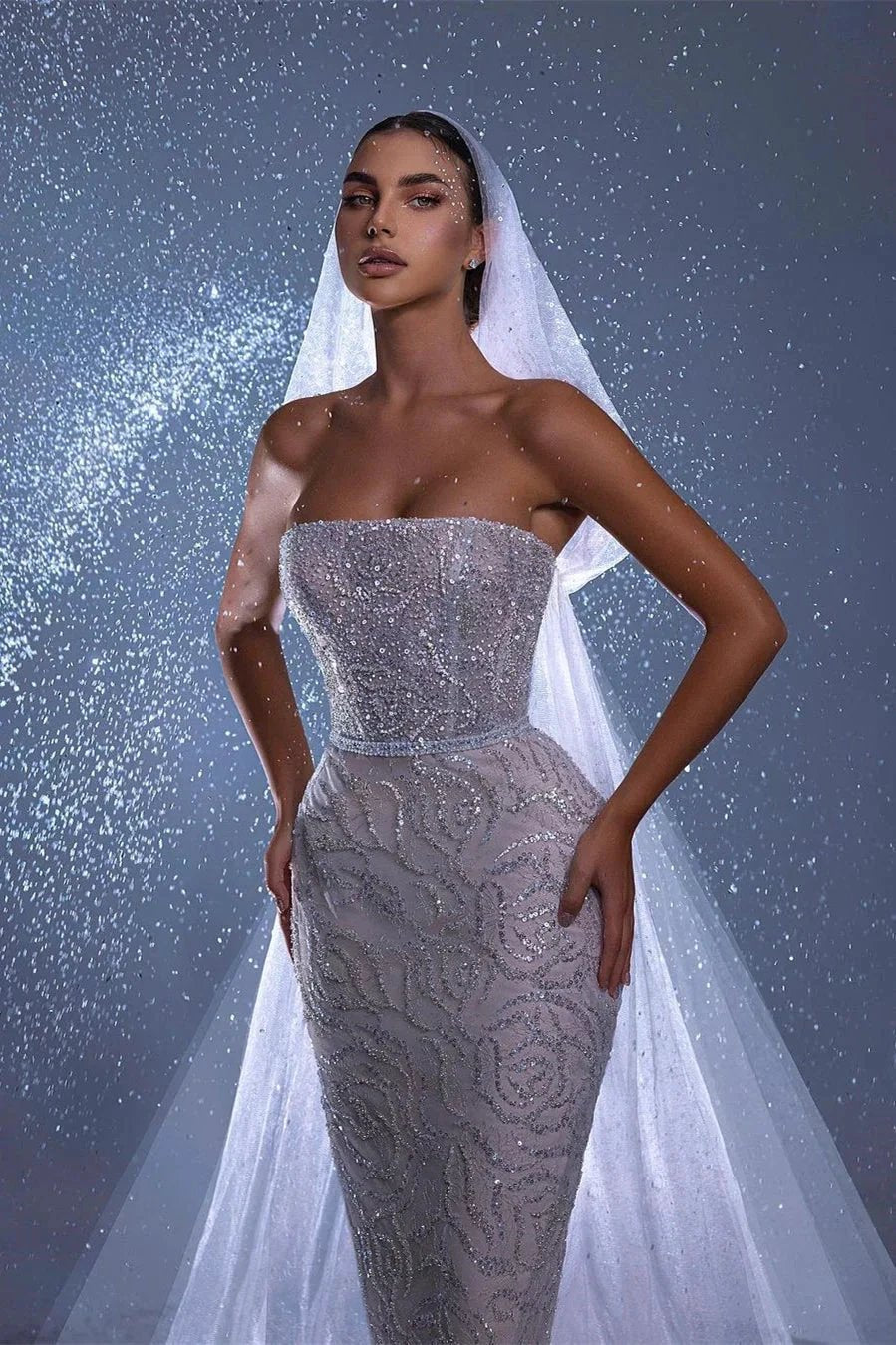 Designer Long Mermaid Sleeveless Lace Wedding Dress With Train (ZD14525)
