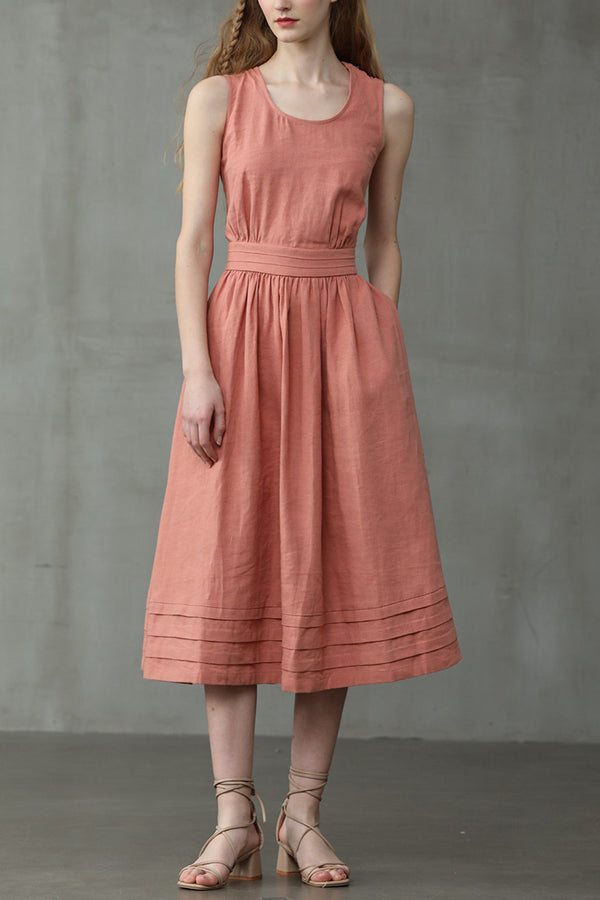 Classic Vintage & Enduringly Stylish Dress