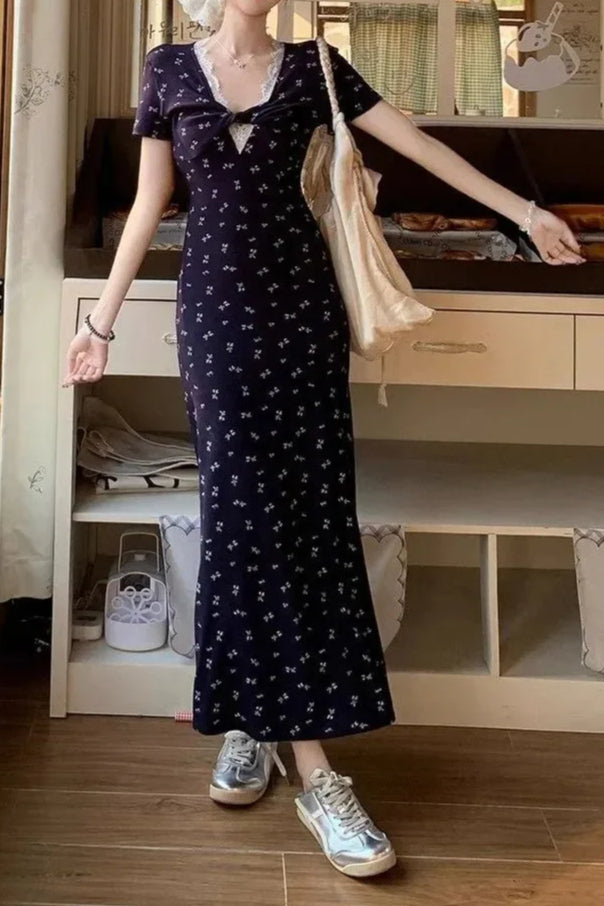 V-neck Waist-cinching Slim Floral Dress - View 7 | VelvetHem