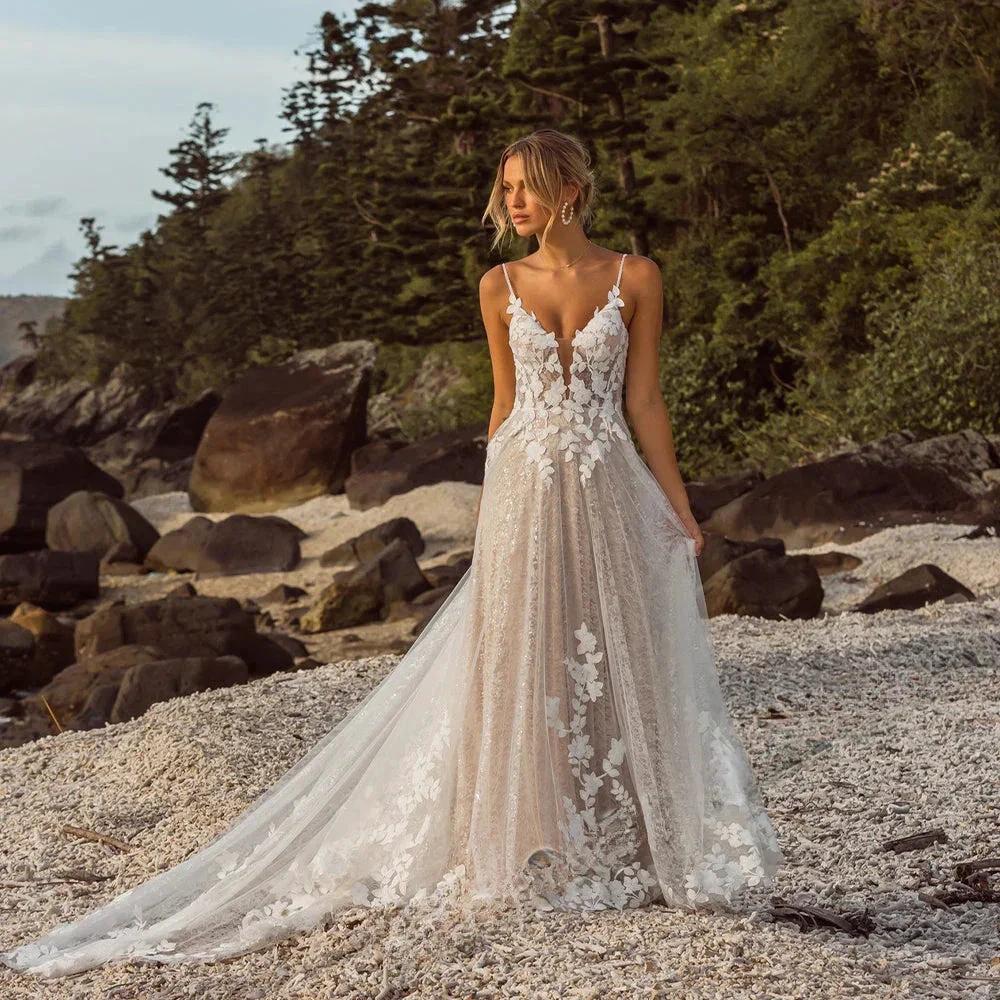 VIKTORIA Trendy Wedding Dress For Bride Sweetheart Spaghetti Straps Buttons Robe De Mariée Women Personalized Customization by payinti