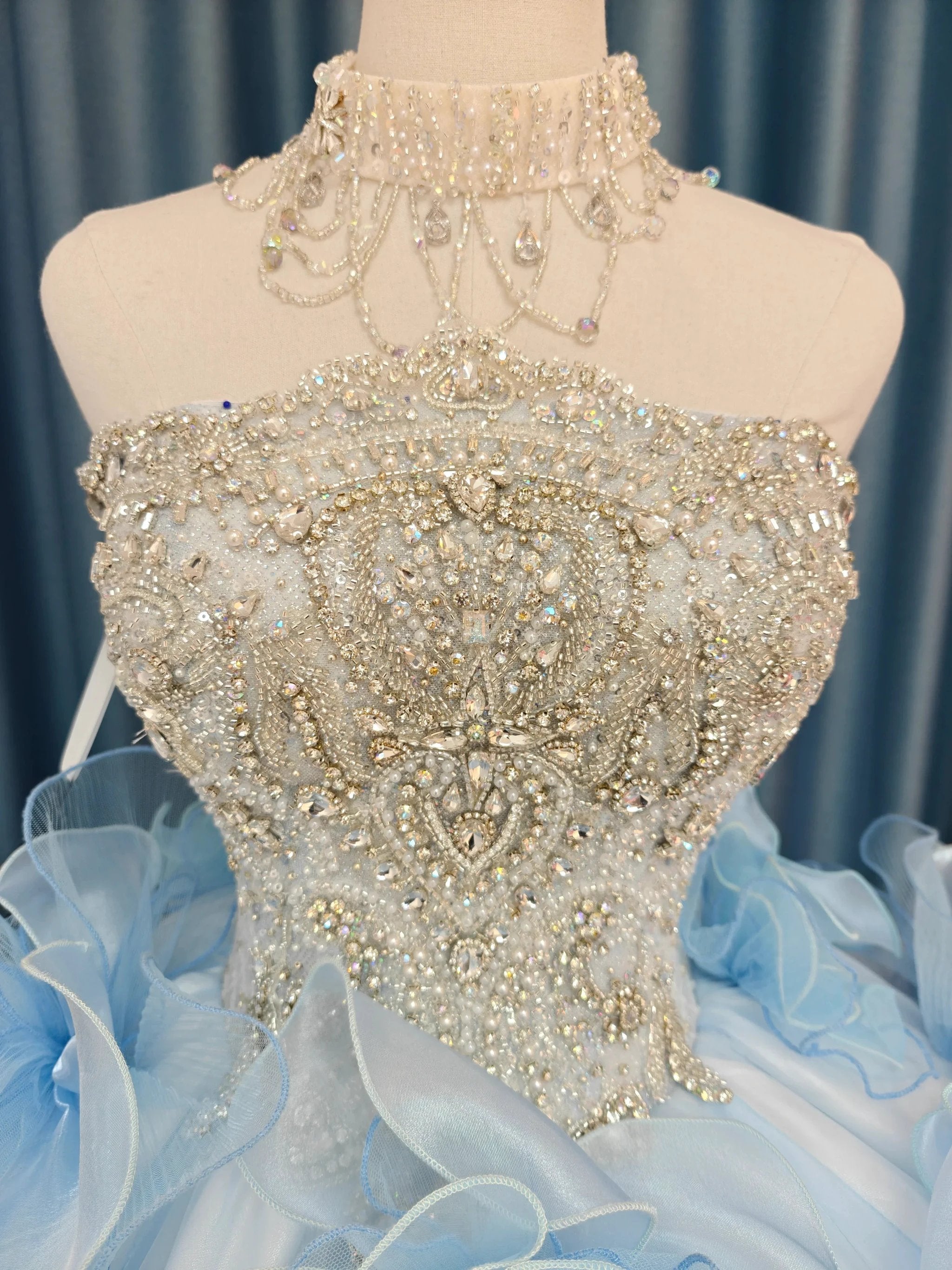 Enchanting Light Blue Strapless Ball Gown Wedding Dress with Crystal Beaded Bodice & 3D Organza Flowers Ye-2024 (ZD16805)