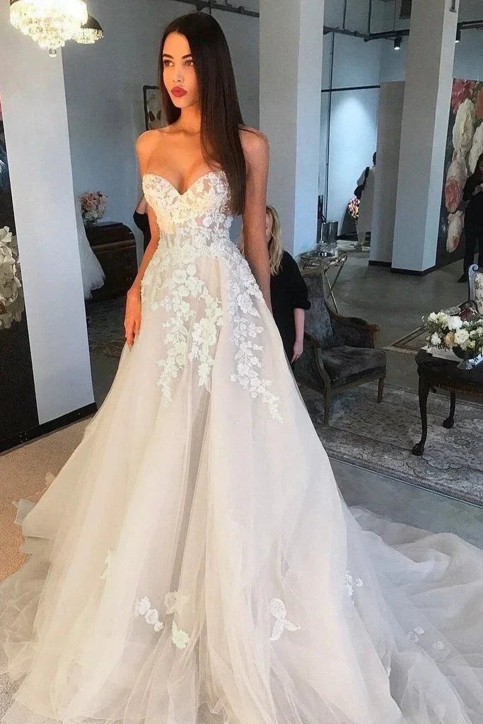 Elegant Ivory Long A Line Sweetheart Tulle Lace Applique Wedding Dress (ZD15855) - VelvetHem