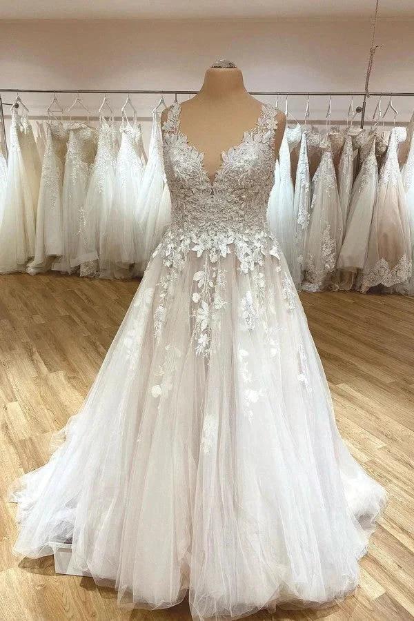 Elegant Long A-Line V-neck Spaghetti Straps Appliques Lace Ruffles Tulle Wedding Dress (ZD15089)