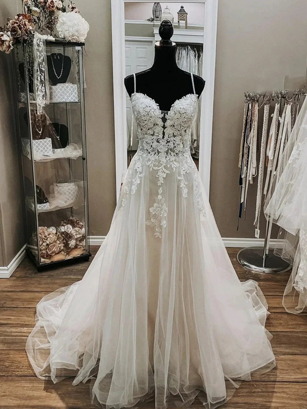 Elegant Long A-line V Neck Spaghetti Straps Lace Tulle Wedding Dresses (ZD16744) - VelvetHem