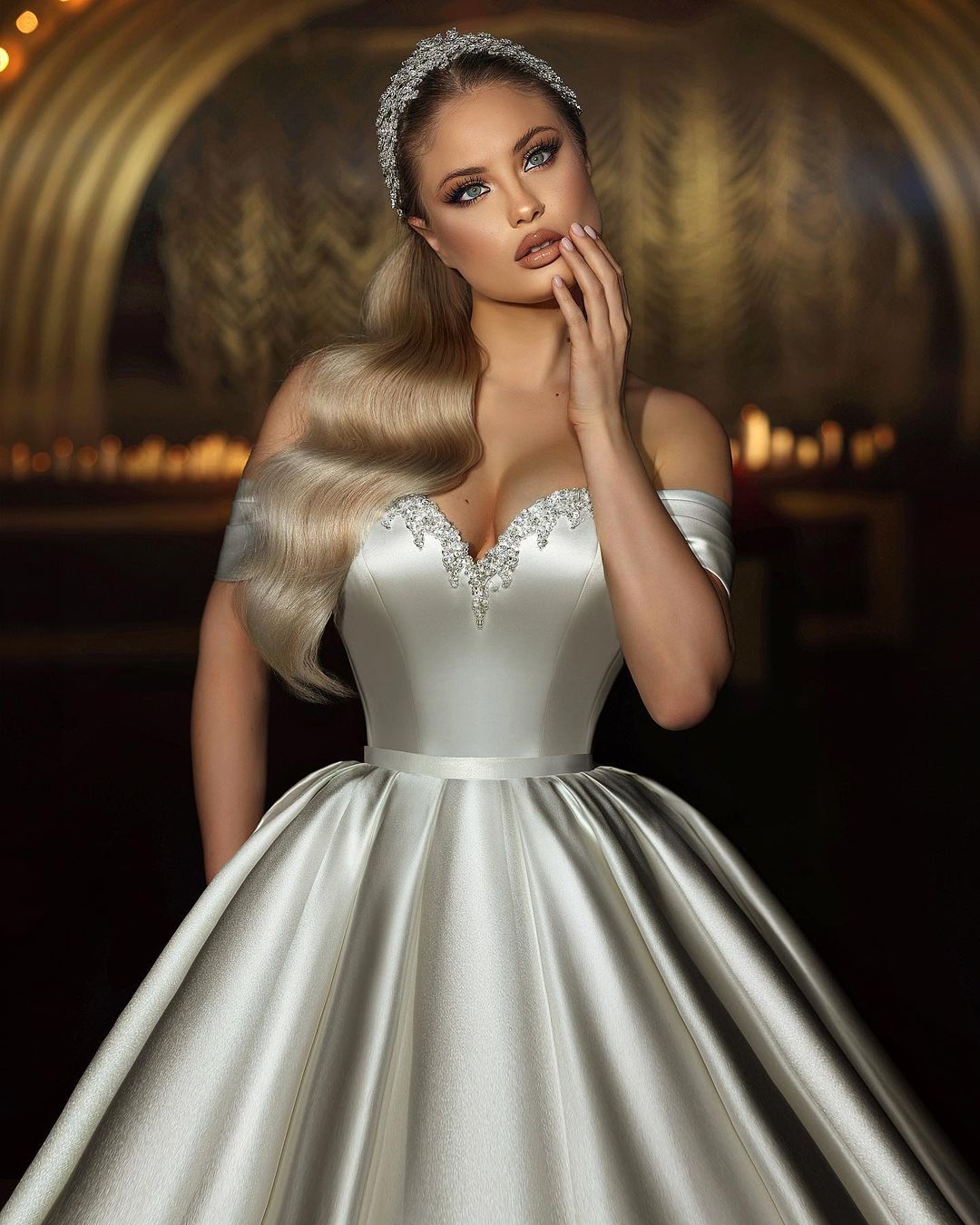Sophisticated Long Ivory Sweetheart Off-The-Shoulder A-Line Sleeveless Wedding Dress (ZD17415)