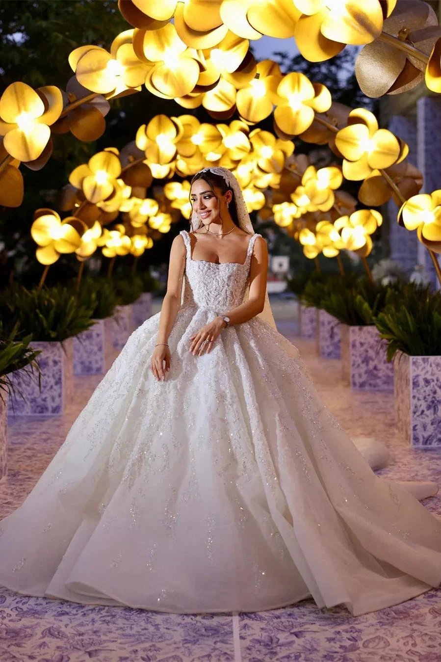 Elegant Long White A-line Appliques Lace Straps Weeding Dress (ZD16455) - VelvetHem