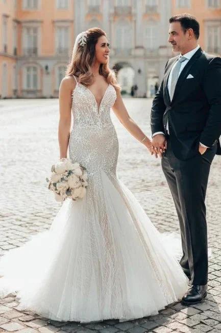 Elegant Mermaid Spaghetti Straps Backless Wedding Dresses With Lace (ZD14498)