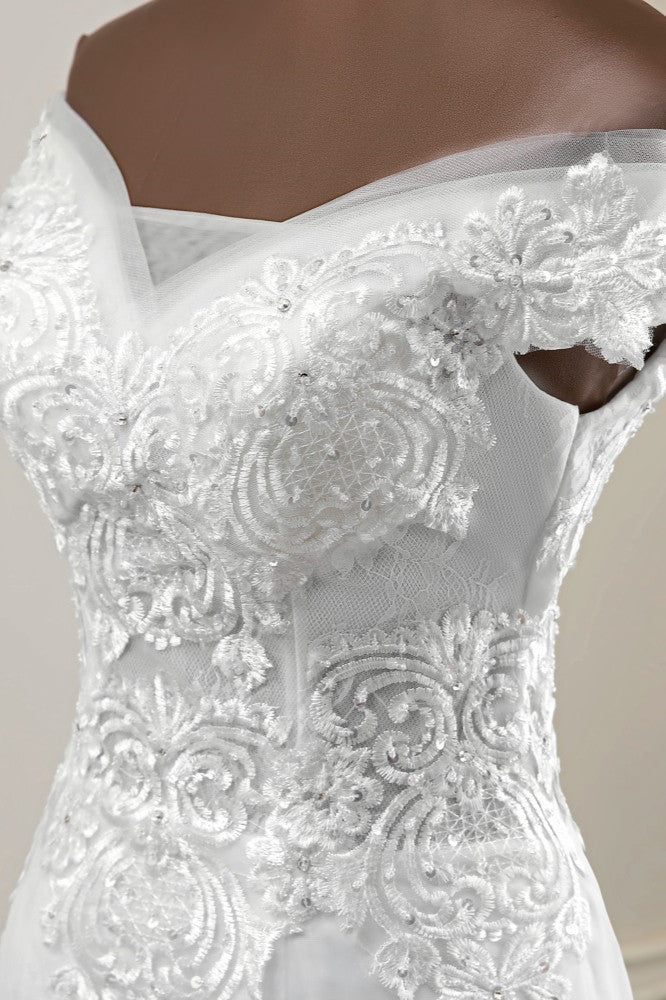 Elegant Off-the-Shoulder Sleeveless White Mermaid Wedding Dresses with Beadings (ZD17424)