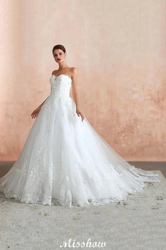 Elegant Sweetheart White Wedding Dress | Simple Tulle Beach Aline Ball Gown (ZD13985)