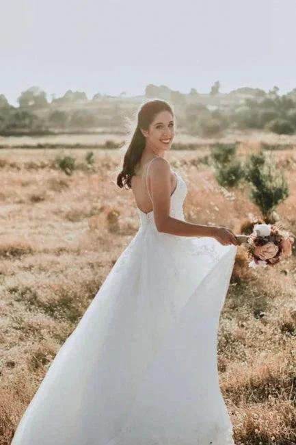 Exquisite Spaghetti Strap Sleeveless A-Line Floor-Length Lace Wedding Dresses (ZD14677)