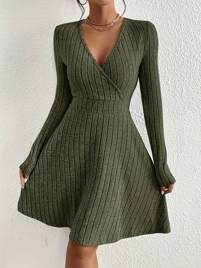 Orla Knitted Dress with V-neck for Women Date Night Outfit