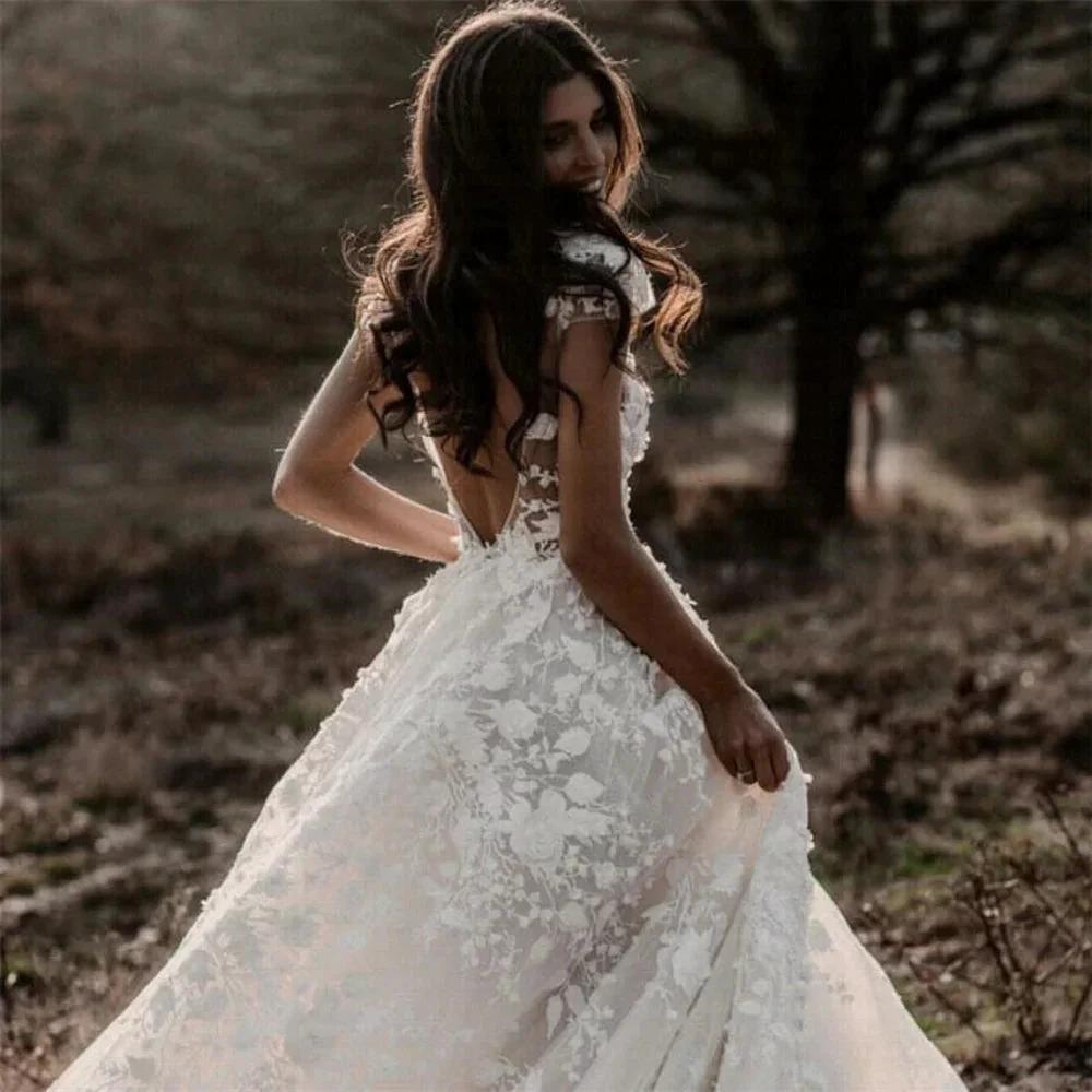 New Romantic Boho Country Wedding Dresses With 3D Flowers Sexy V-Neck Illusion Arabic Bridal Wedding Gowns (ZD14031)