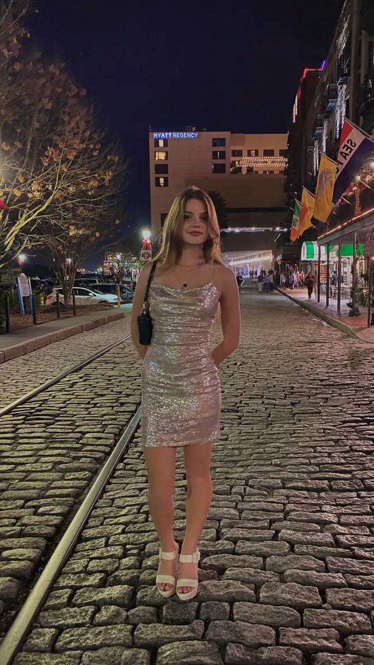 New Years Eve Outfit Dress Spaghetti Straps Sequins Party Dress Tight Homecoming Dress (ZD12488)