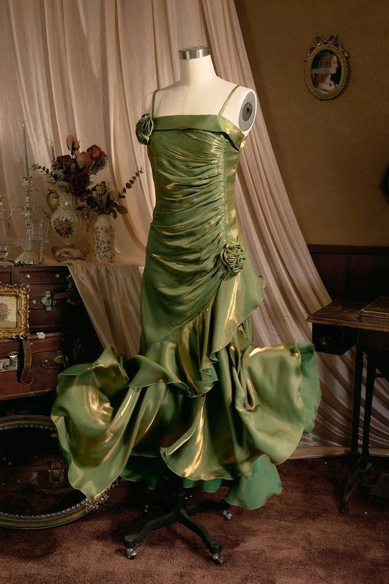 Elegant Mermaid Ruffles Spaghetti Straps Prom Dress With Flower,Formal Party Evening Dress - VelvetHem