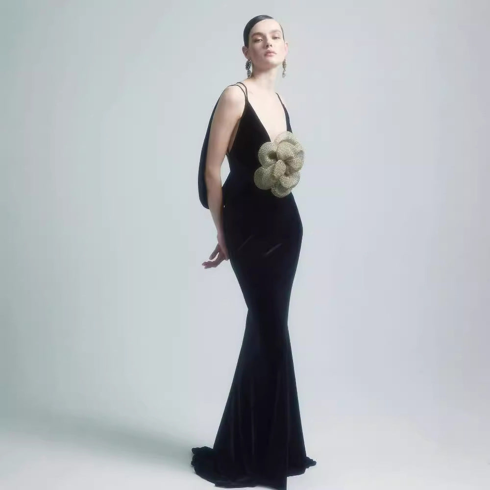 3D Floral Backless Satin Prom Dress - VelvetHem