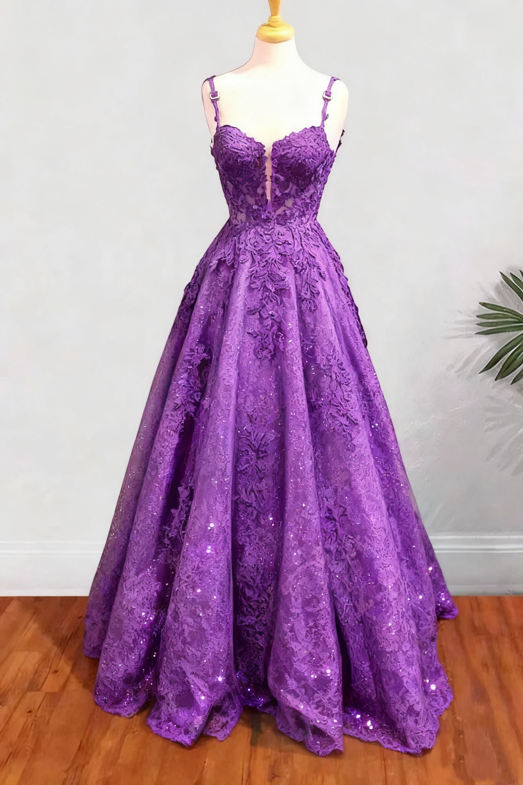 A-line Spaghetti Straps Long/Floor-Length Tulle Prom Dress With Beading Glitter Appliqued fg6754 - View 6 | VelvetHem