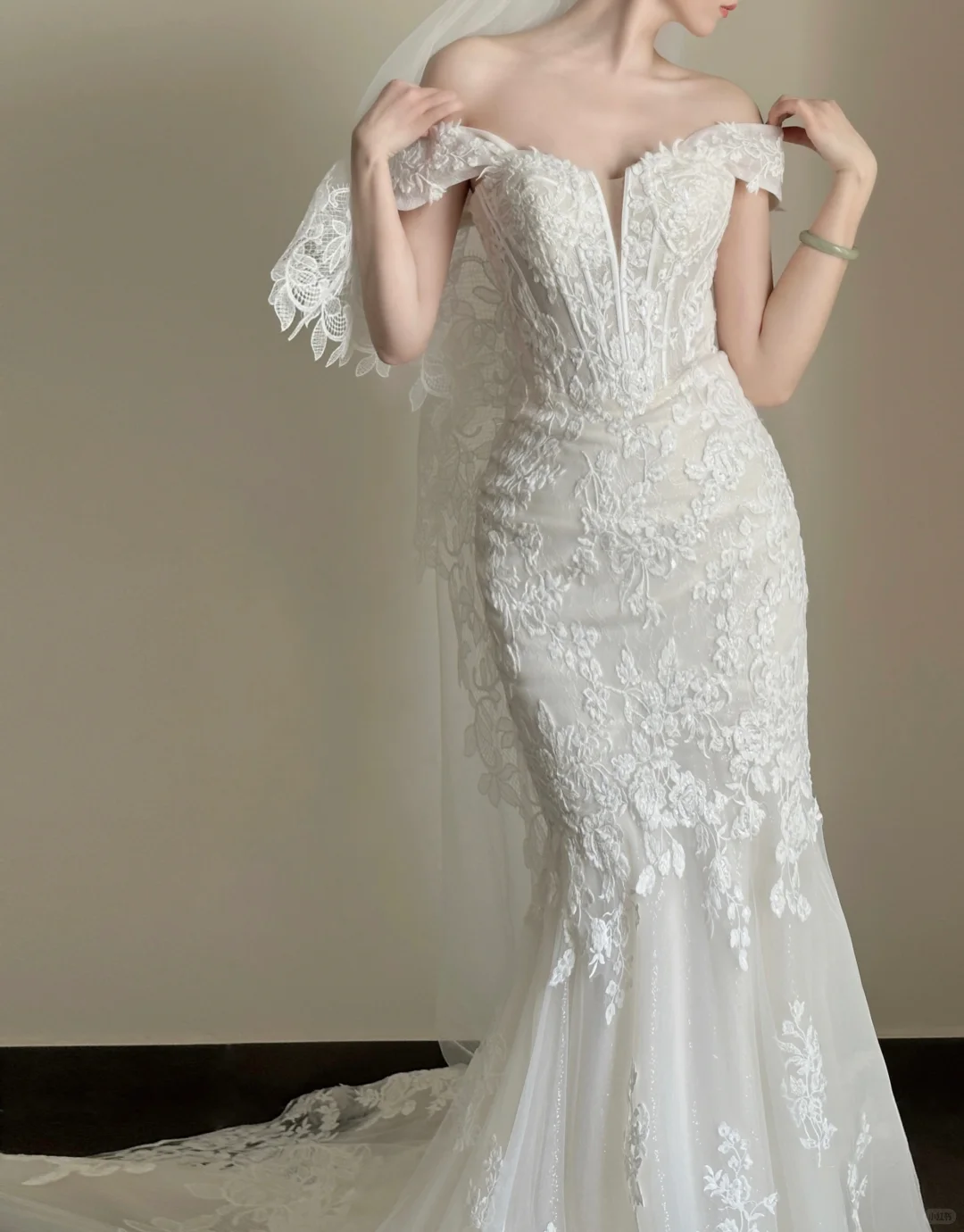 Luxury Women's Elegant Wedding Dresses Lace Side Split Sexy Princess Bridal Gown fg7317 - View 5 | VelvetHem