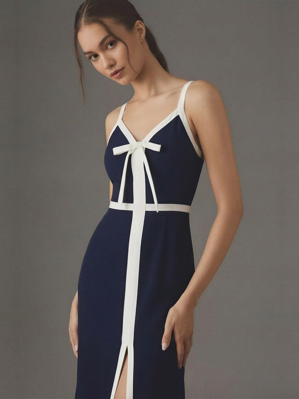 V Neck Contrast Bow Midi Dress