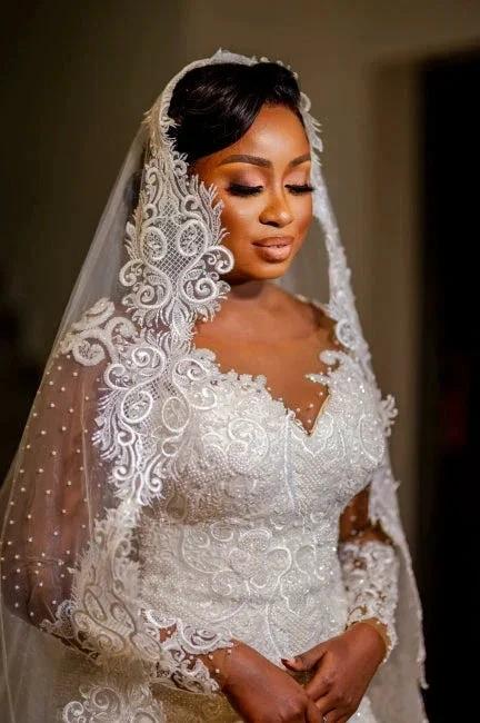 Glamorous Long Mermaid Appliques Long Sleeves Wedding Dresses With Lace (ZD16537)