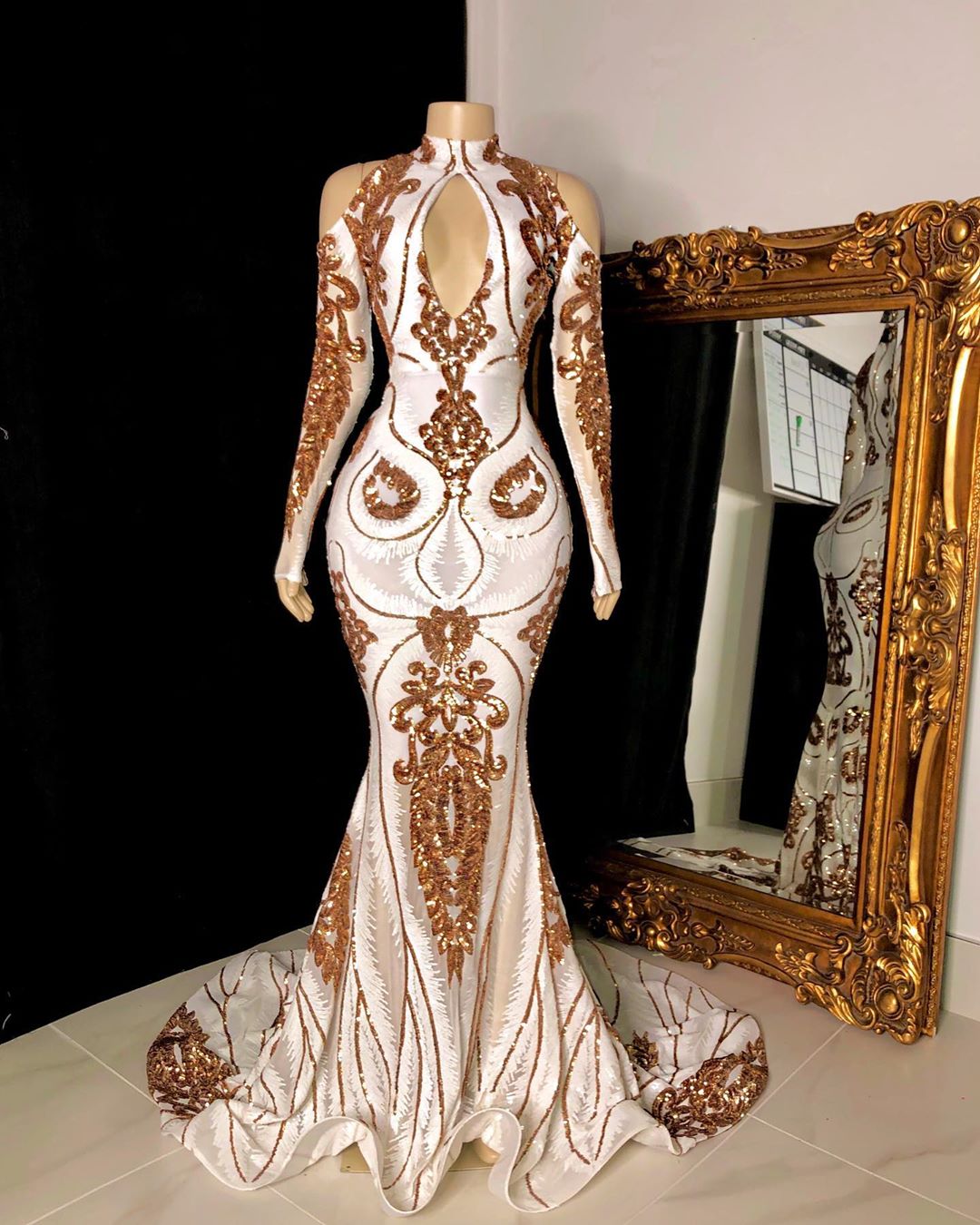 Gorgeous Long Mermaid Keyhole Neckline Sequins Formal Prom Dress with Sleeves - VelvetHem